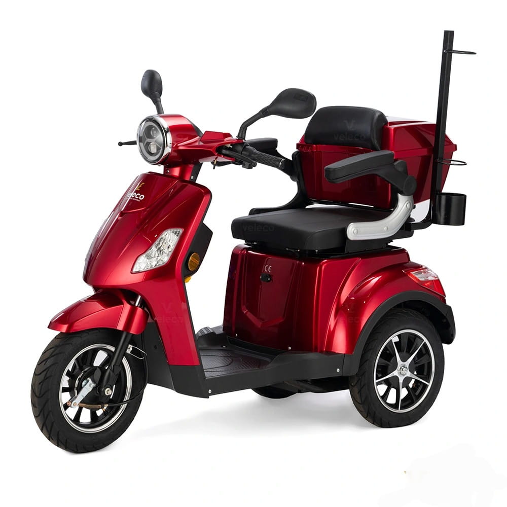 Skuter trójkołowy czy czterokołowy? Jak dobrać idealny pojazd do potrzeb seniora?